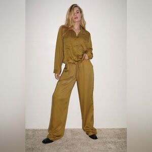 NWT LNA Clothing Olive Green fennel seed coord matching set top & pants Small